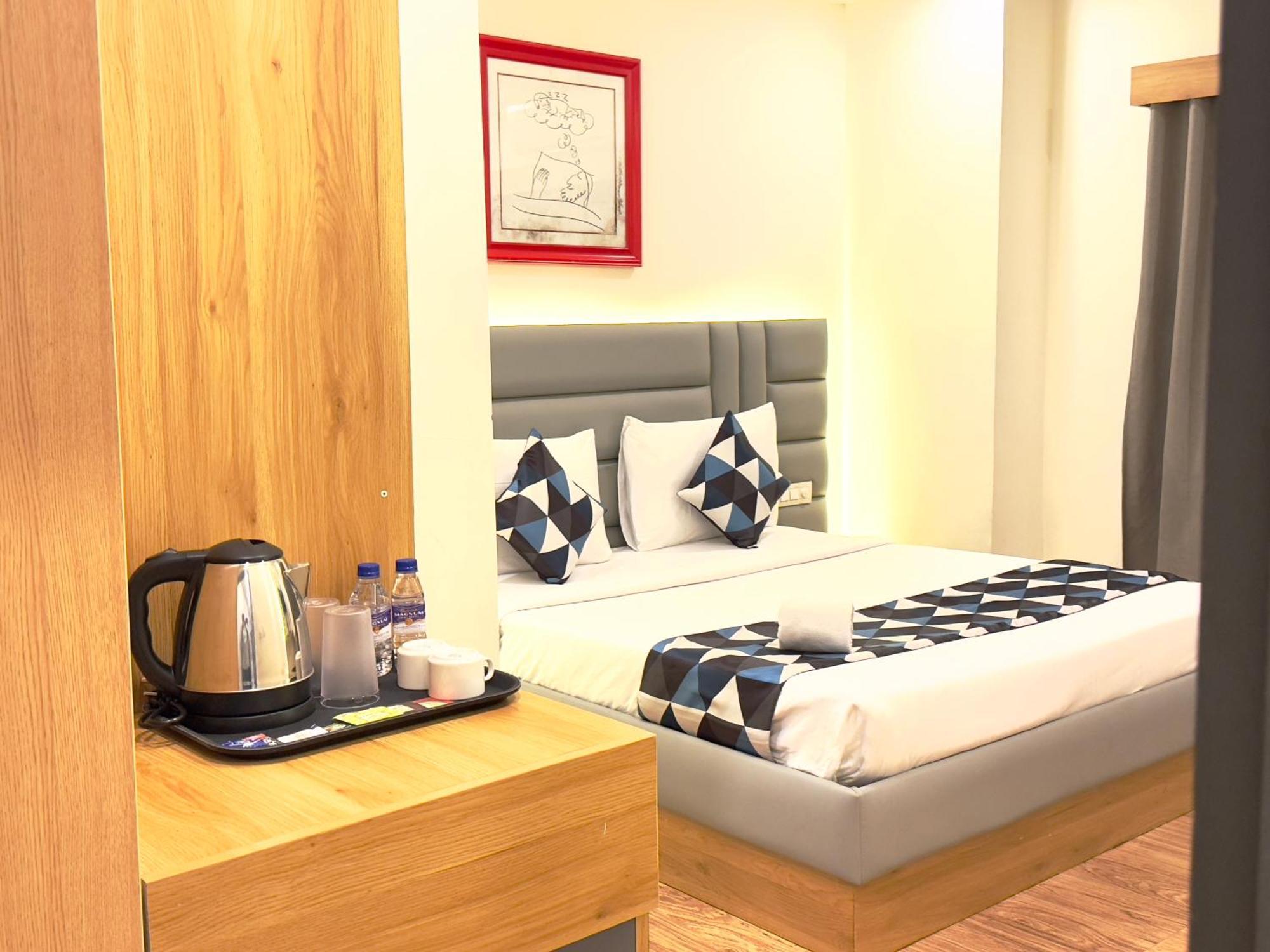 White Ridge Premium Hotel ไฮเดอราบัด ภายนอก รูปภาพ